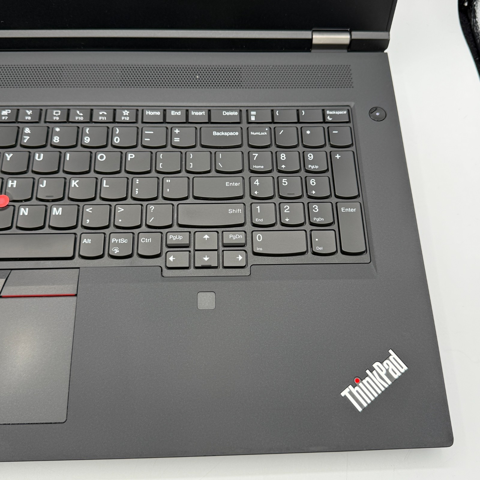 Lenovo ThinkPad P15 Gen 2 i7-11800H RTX A2000 32GB 512GB SSD Win11 Pro Gaming