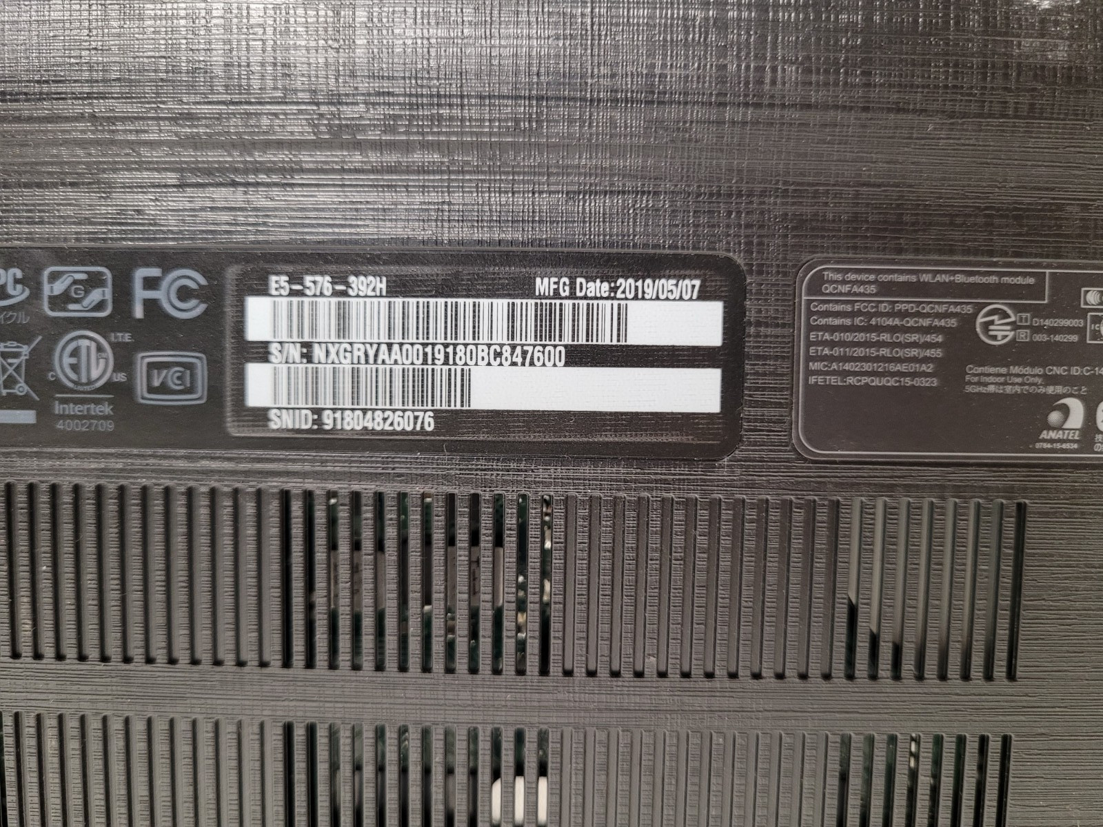 Acer aspire E5-576 16.6″ i3-8130u 2.2ghz 6gb ram 1tb hdd NXGRYAA0019180BC847600