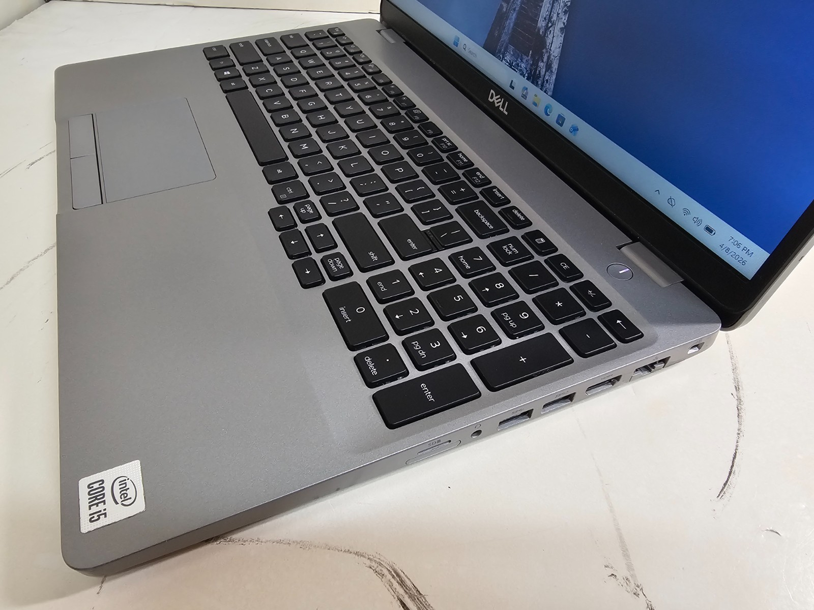 Dell Precision 3550 Laptop – 1.7 GHz i5-10310U 8GB 256GB SSD Webcam 15.6″ – SP11