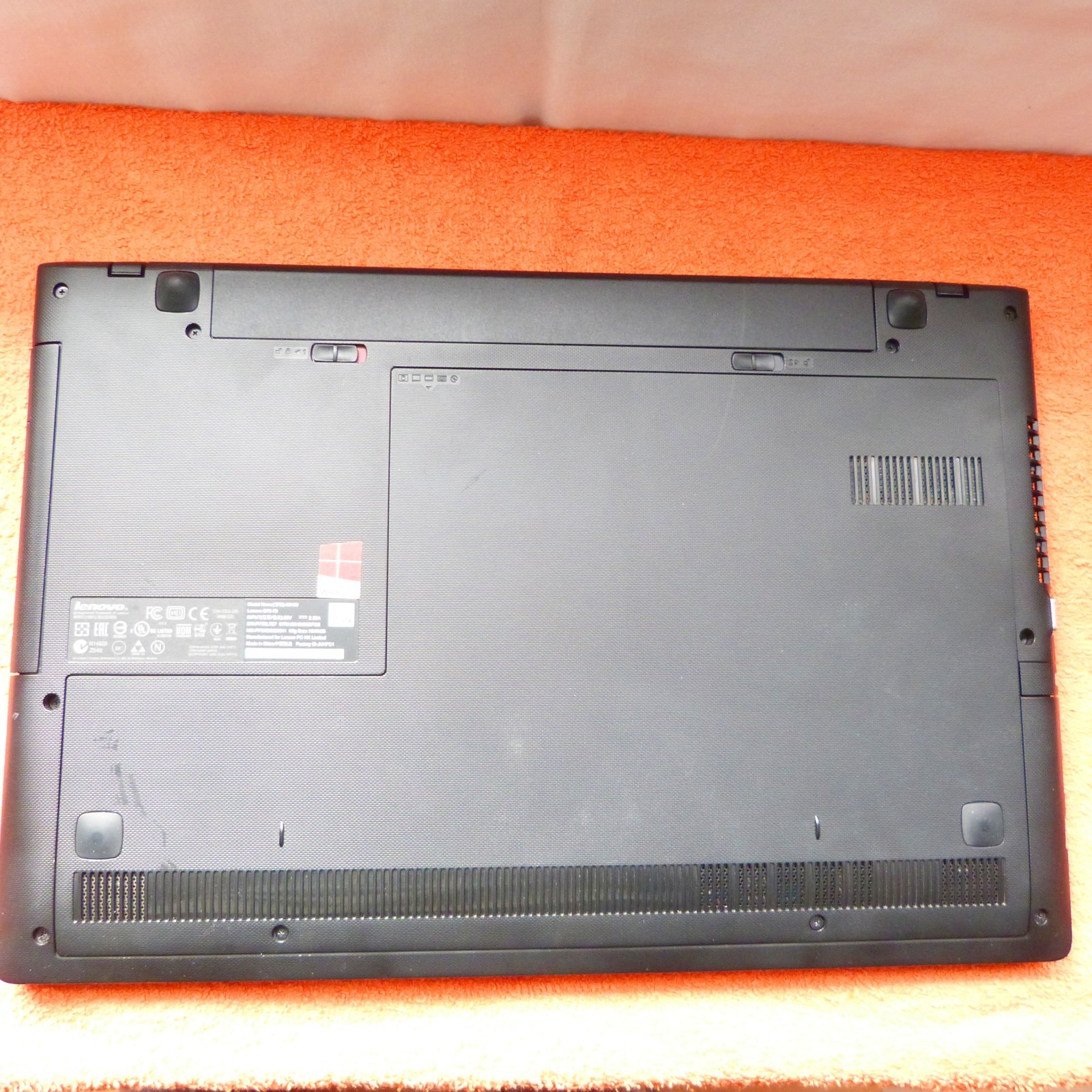 Lenovo G70 Business 17″ HDP DOLBY SOUND I SSD Windows 11 l 16GB RAM NEW DVD