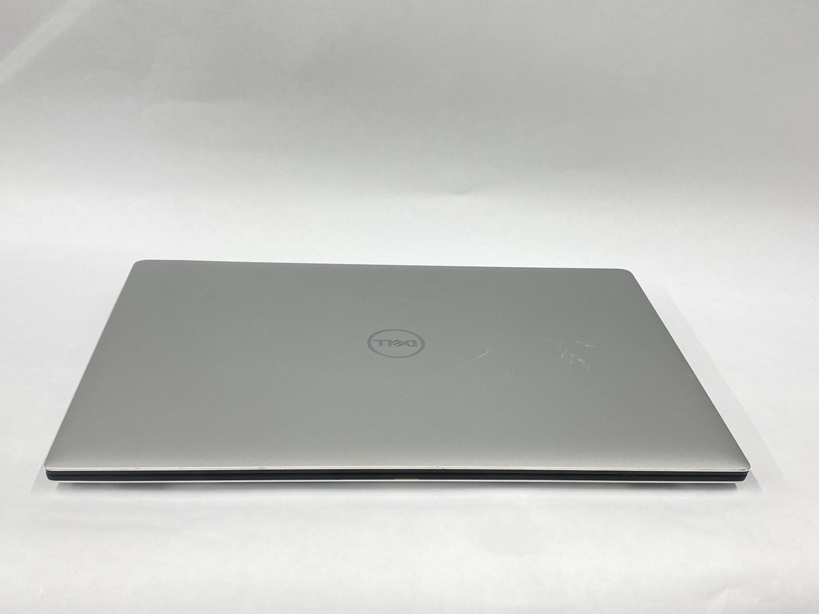 Dell XPS 15 7590 – Grade B – 4K – i7-9750h – 16GB – 256SSD – W11P – READ