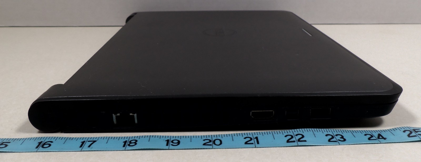 Dell Latitude 3340 Laptop Computer Intel Core i3-4005U 1.70GHz 4GB RAM NO HDD