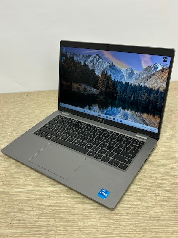 Dell Latitude 5420 14″ FHD Laptop Intel Core i5-1135G7 16GB 256GB Windows 11P