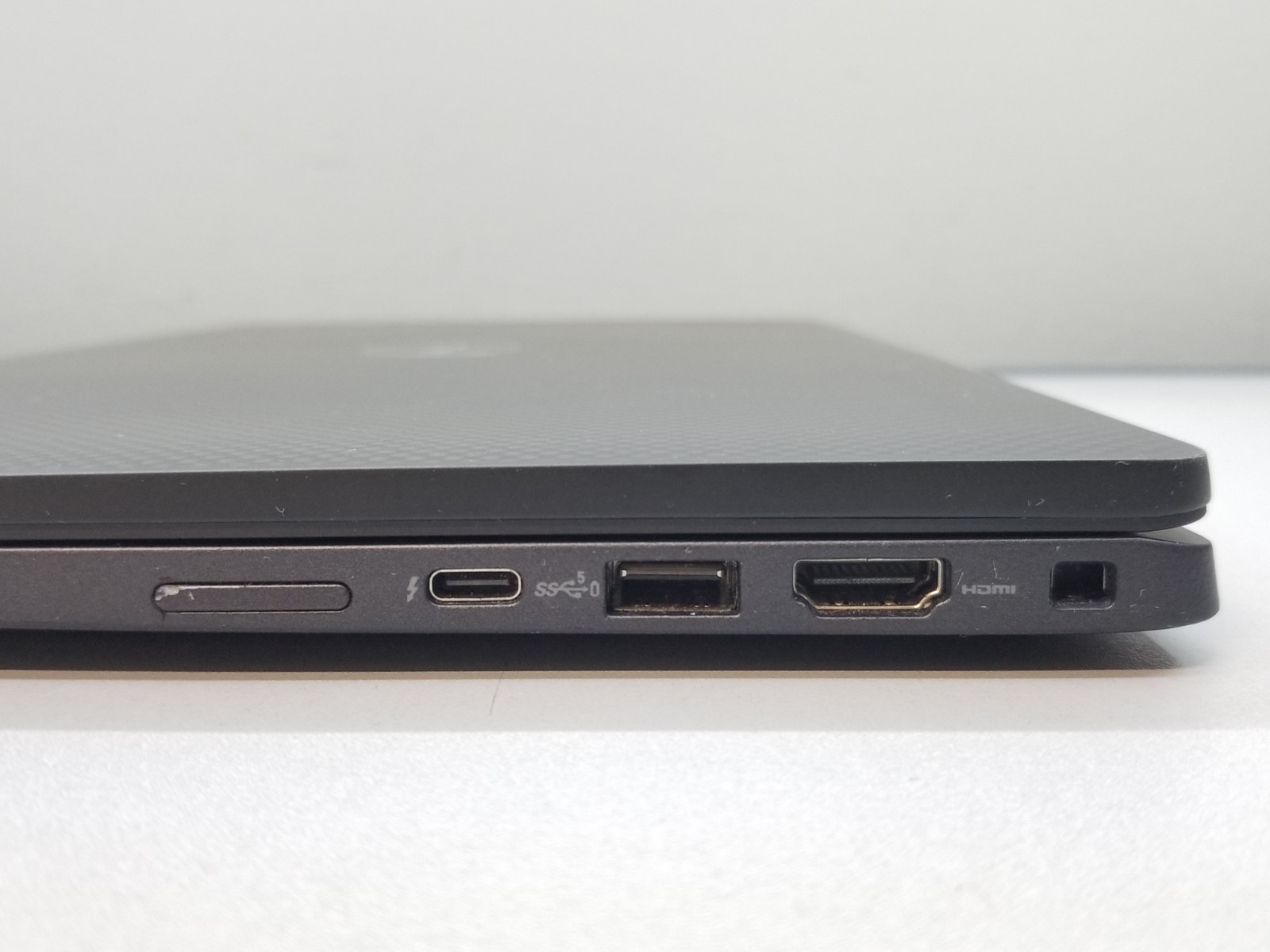 Dell Latitude 7430 14″ FHD i7-1255U 3.5GHz 16GB RAM 512GB NVMe Iris Xe Win11Pro