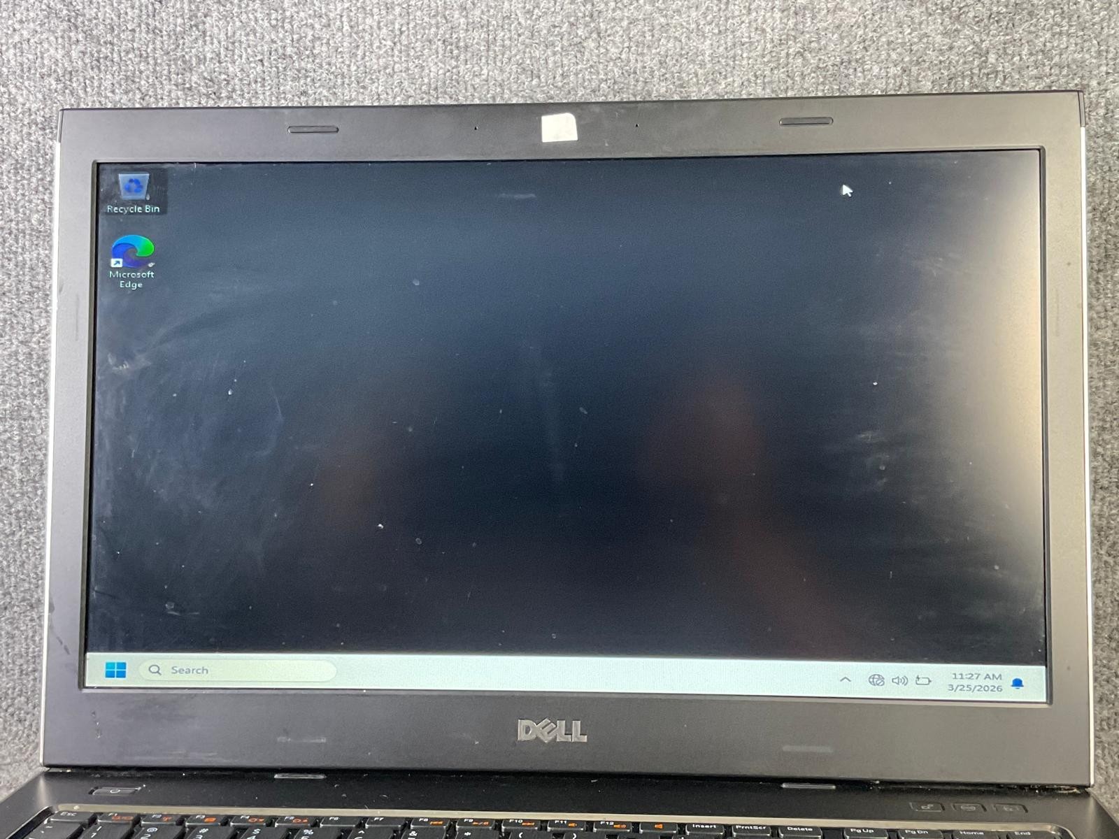 Dell Vostro 3750 17.3″ Laptop Intel Core i5 2.50 GHz 64-bit Black