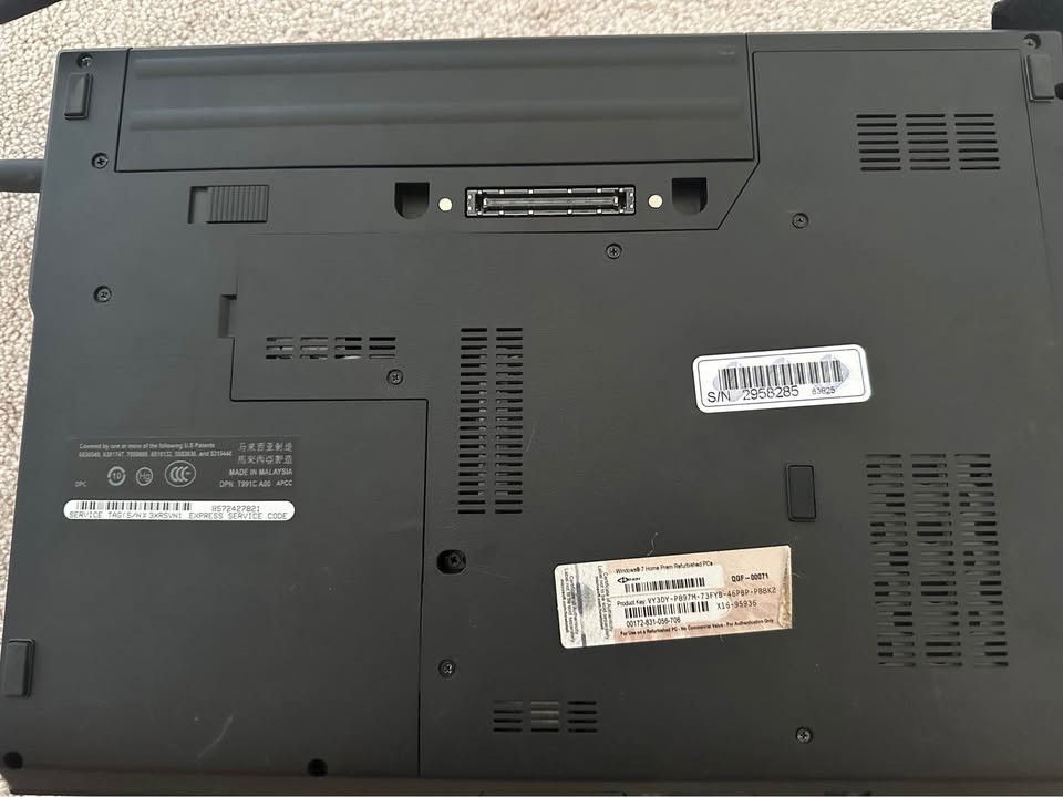 Dell Latitude E5400 Intel Core 2 Duo P8400 2.26 GHz | 2 GB RAM | 160GB HDD