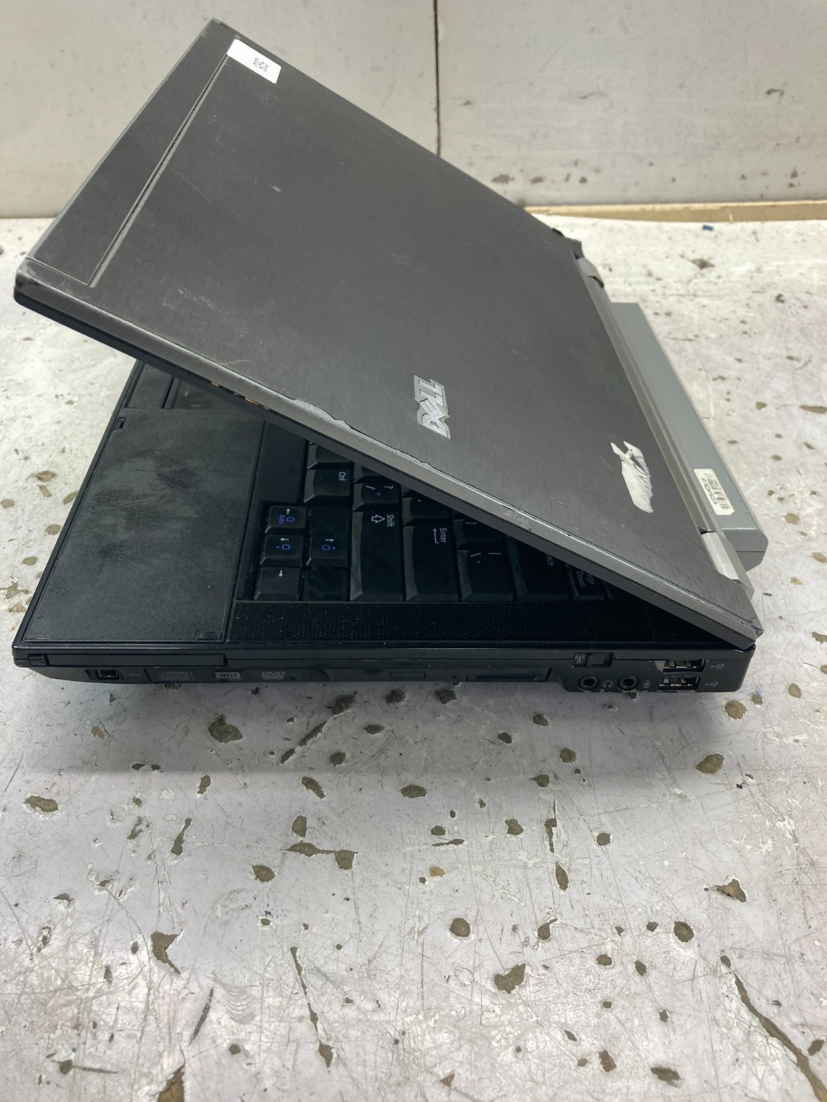 Dell Latitude E6410 Intel Core i5 M560 2.67GHz 4GB NO HDD