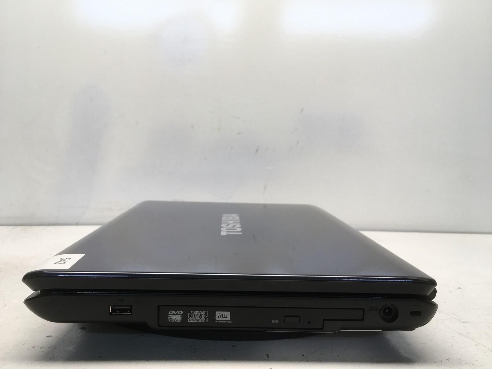 Toshiba Satellite L305-S5955 Intel Celeron 900 2.2GHz 2 GB NO HDD No Batt