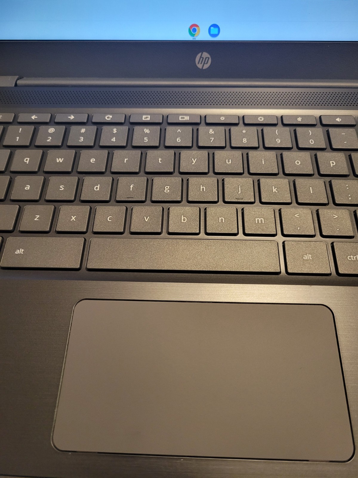 HP ChromeBook 14A G5 14″ Laptop AMD-9120C 4GB RAM 32GB eMMC ChromeOS