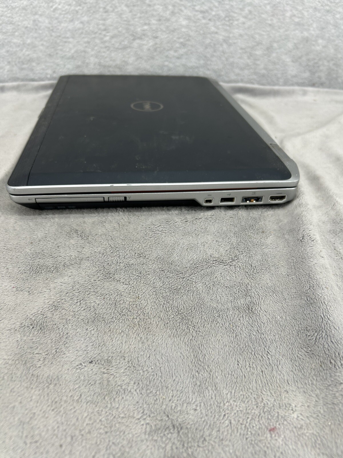 For Parts!! DELL LATITUDE E6520 INTEL i5 CPU Windows 7 Laptop – No Charger!
