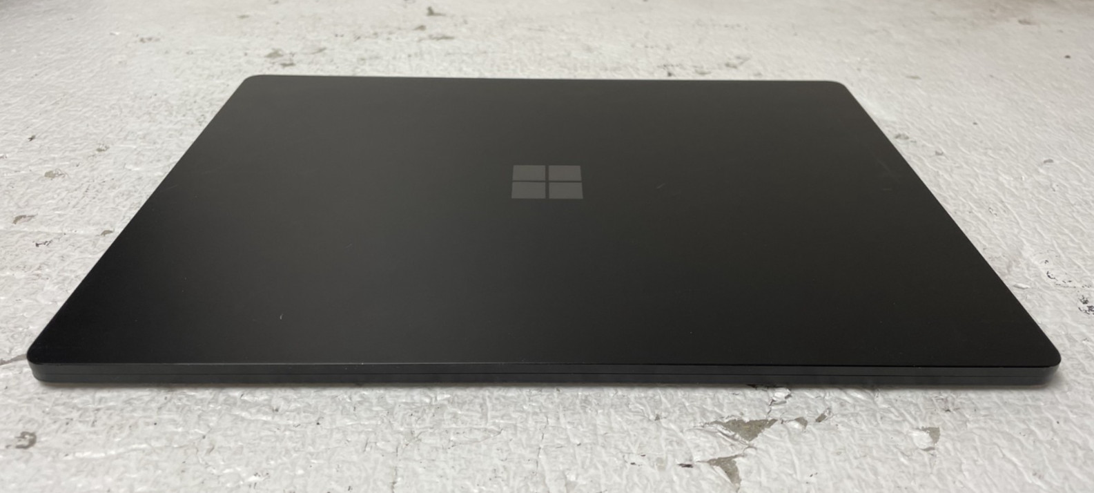 Microsoft Surface 1868 Intel i7-1065G7 @1.30GHz 16GB RAM 256GB SSD Win10Pro READ