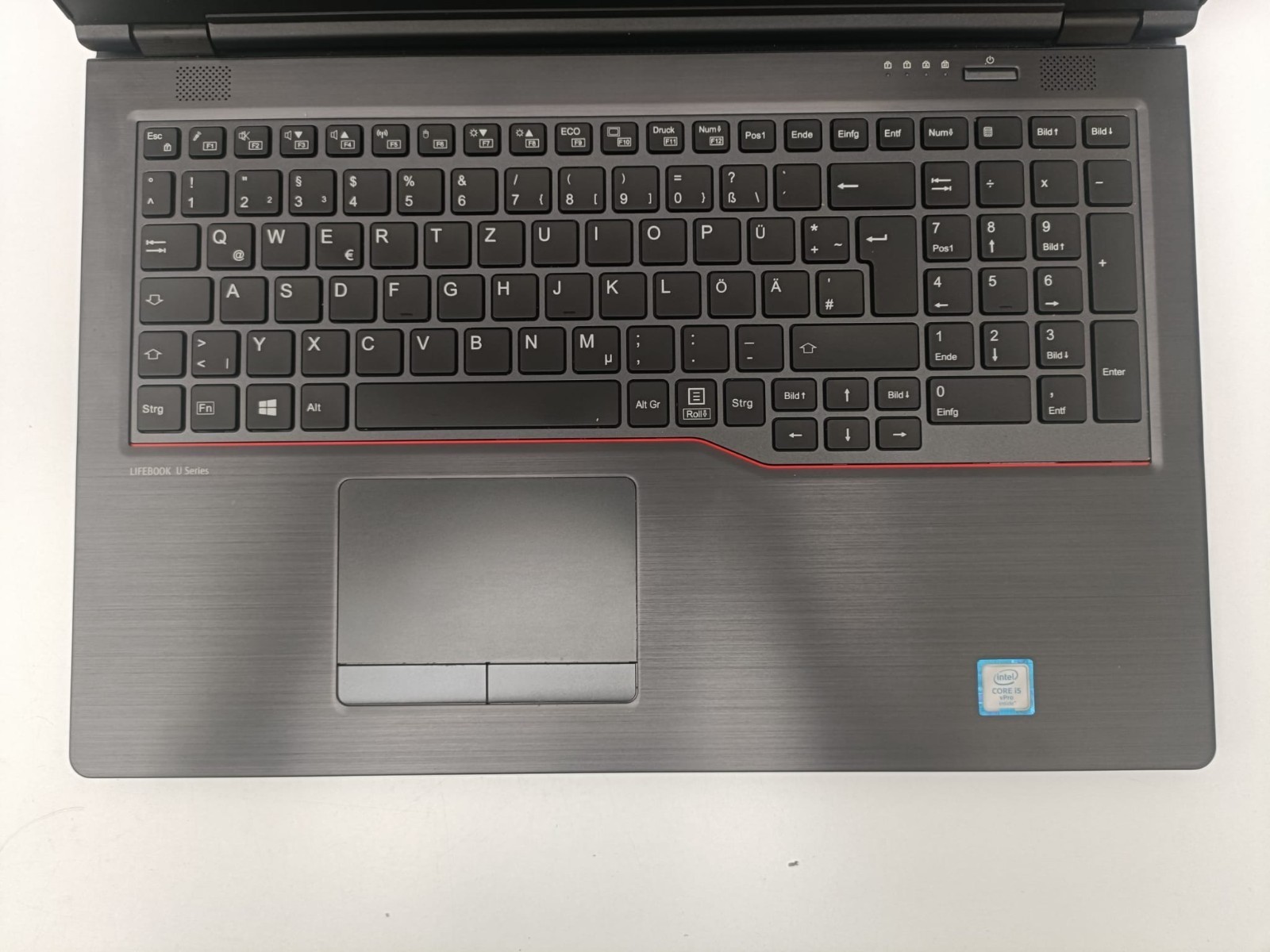 Fujitsu Laptop LIFEBOOk U757, Intel Core i5 6th Gen, 8GB DDR4, 256GB SSD WIN11