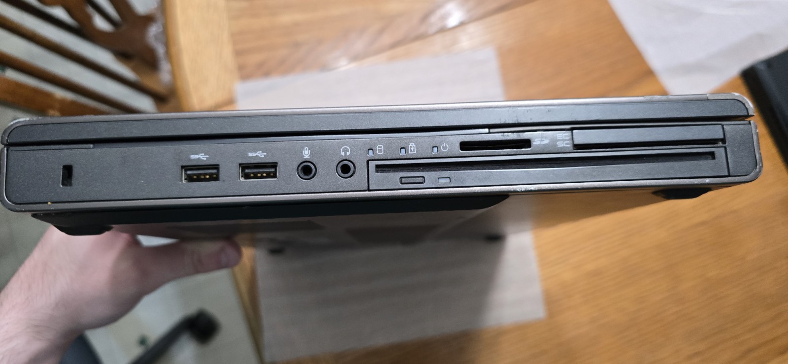 Dell Precision M6800, i7 4930mx, AMD Firepro M6100, 32gb Ram, 256gb SSD Win 10