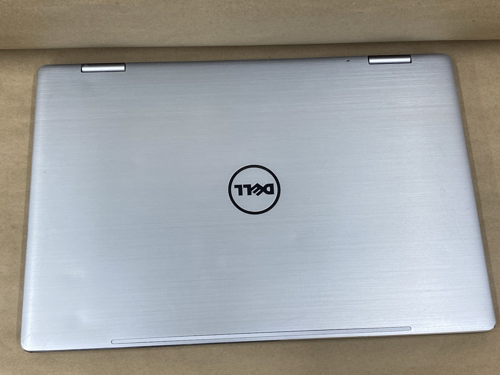 Dell Inspiron 7579 – 15.5″ FHD – Touch – i5-7200U – 8GB – 256GB – Win 10 – READ