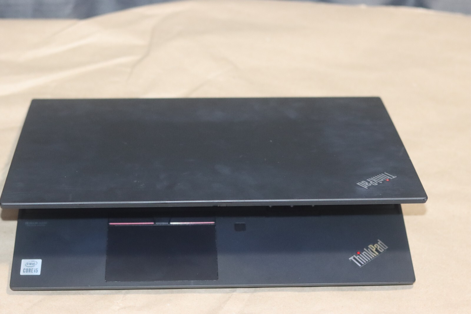 Lenovo ThinkPad T15 Gen 1 1.6 GHz i5-10210U 16GB Ram 256GB SSD – Very Good