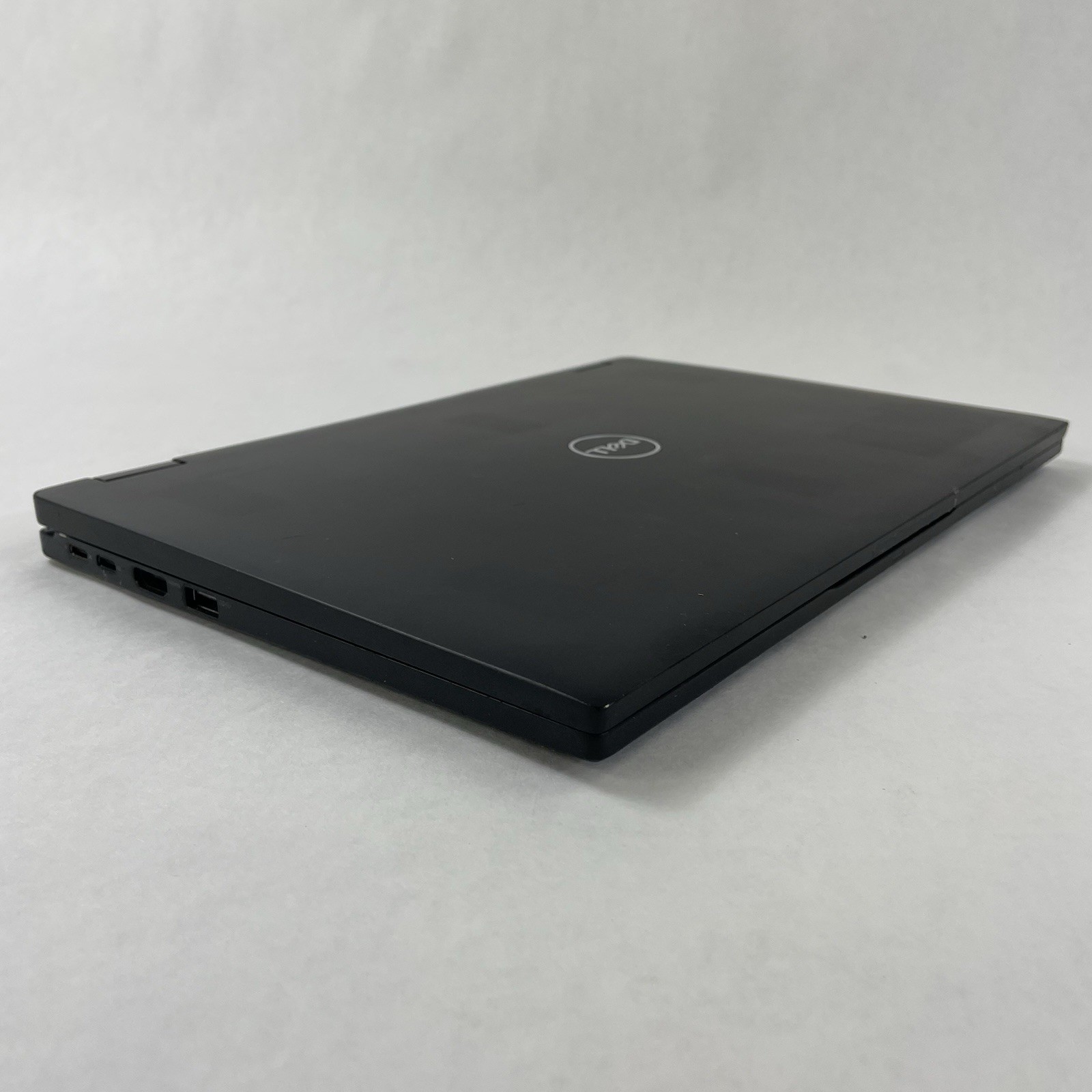 Dell Latitude 7390 2 in 1 13.3″ Touch i3-7130U 2.70 GHz 4 GB RAM No SSD/OS/Batt