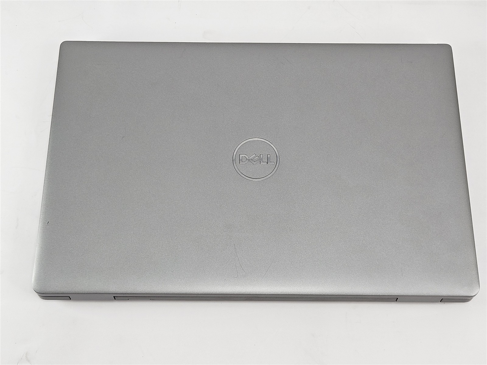 Dell Latitude 5521 Intel Core i5-11500H 8GB 256GB SSD 15.6″ Intel UHD Graphics