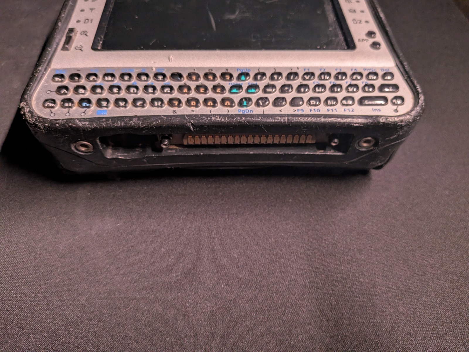 Panasonic CF-U1 5.6″ Atom Z520 1.33GHz 1GB 1TB SSD 4420Hrs Toughbook (A2515)