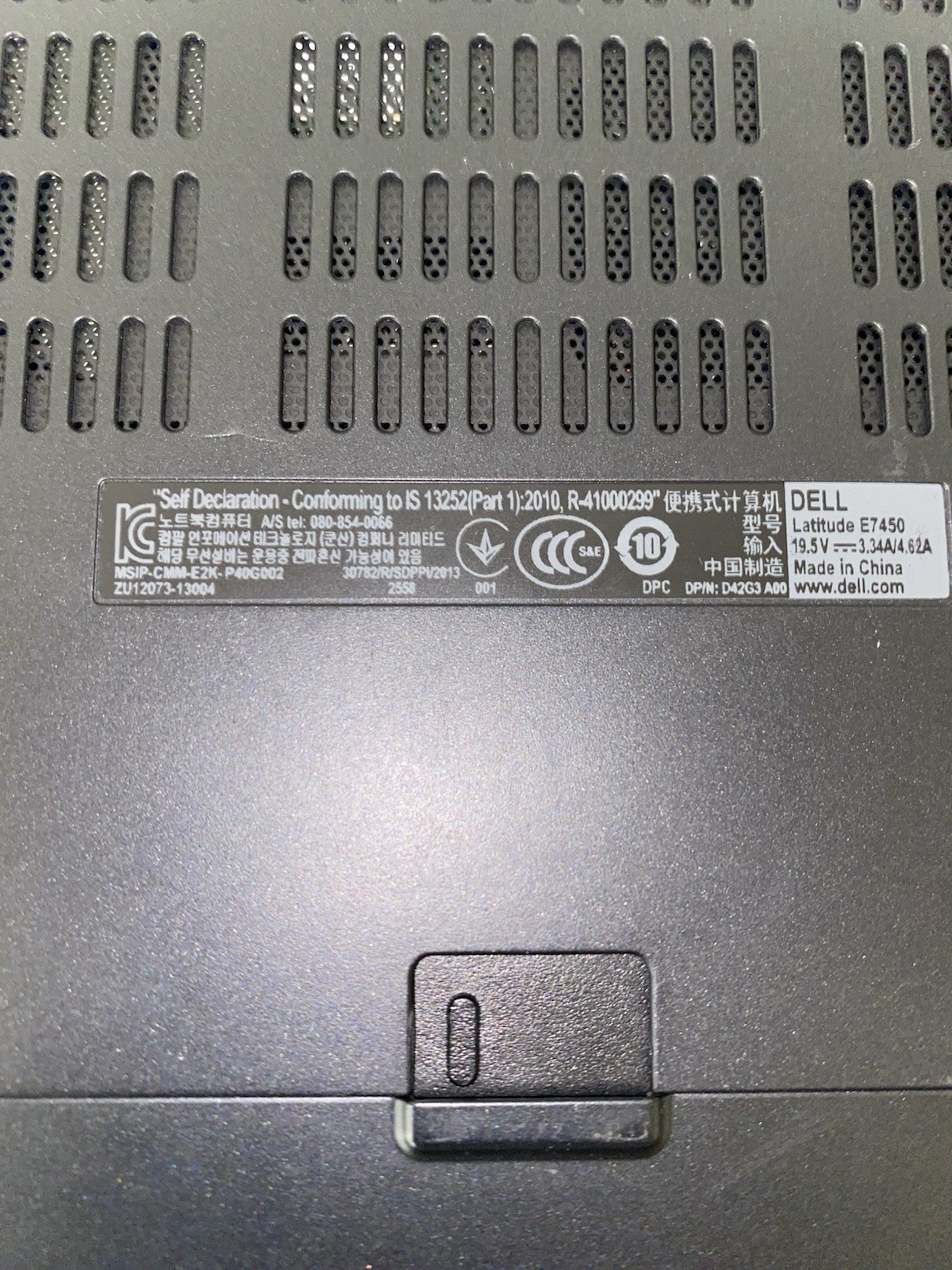 Dell Latitude E7450 i5 5300 CPU 2.3GHz 4.00 GB Ram DDR3 119 GB SSD Win 10 Pro