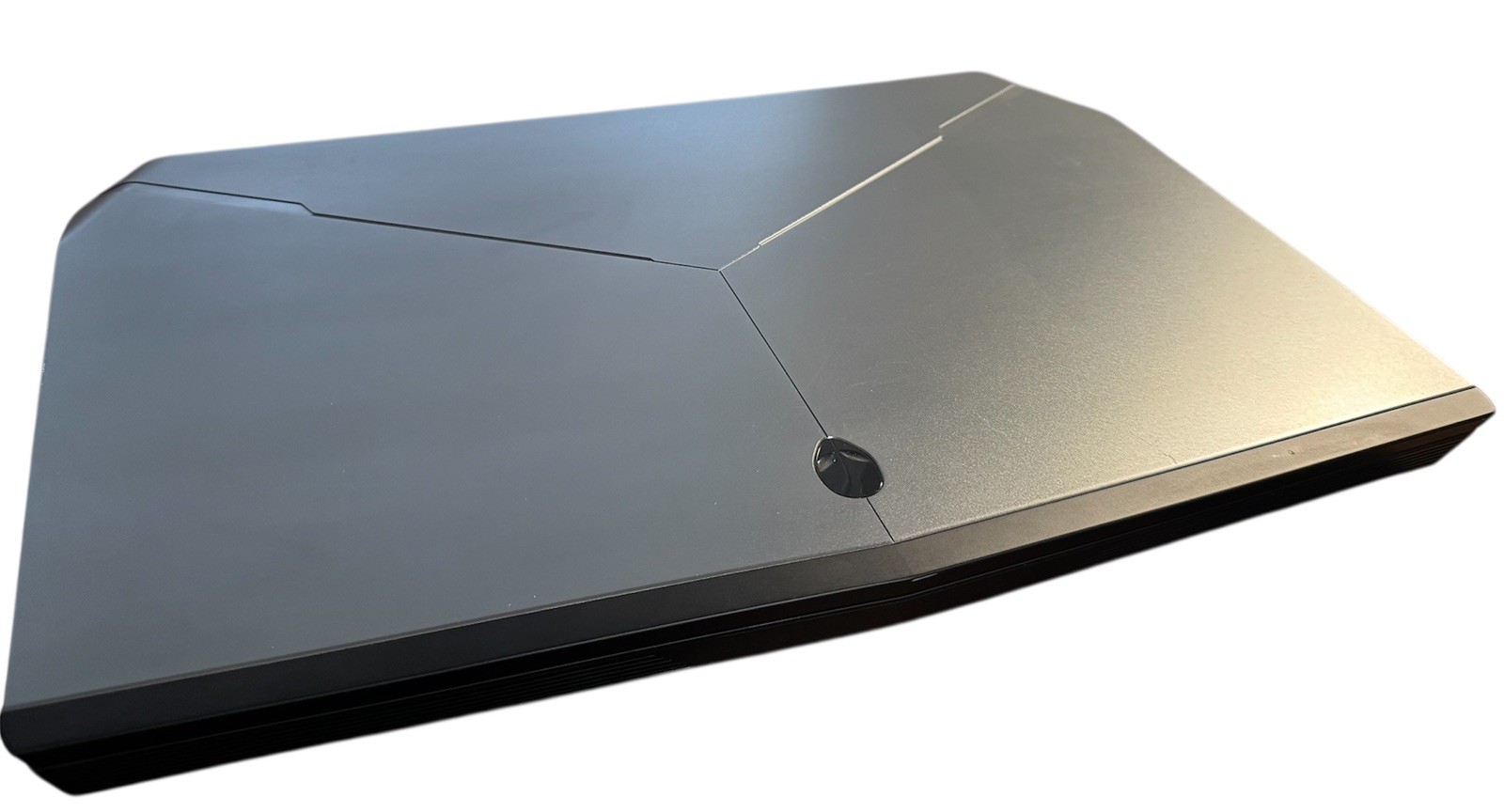 Alienware 17 R2 i7 4th Gen GTX 980M 16GB RAM 1TB OEM Charger READ