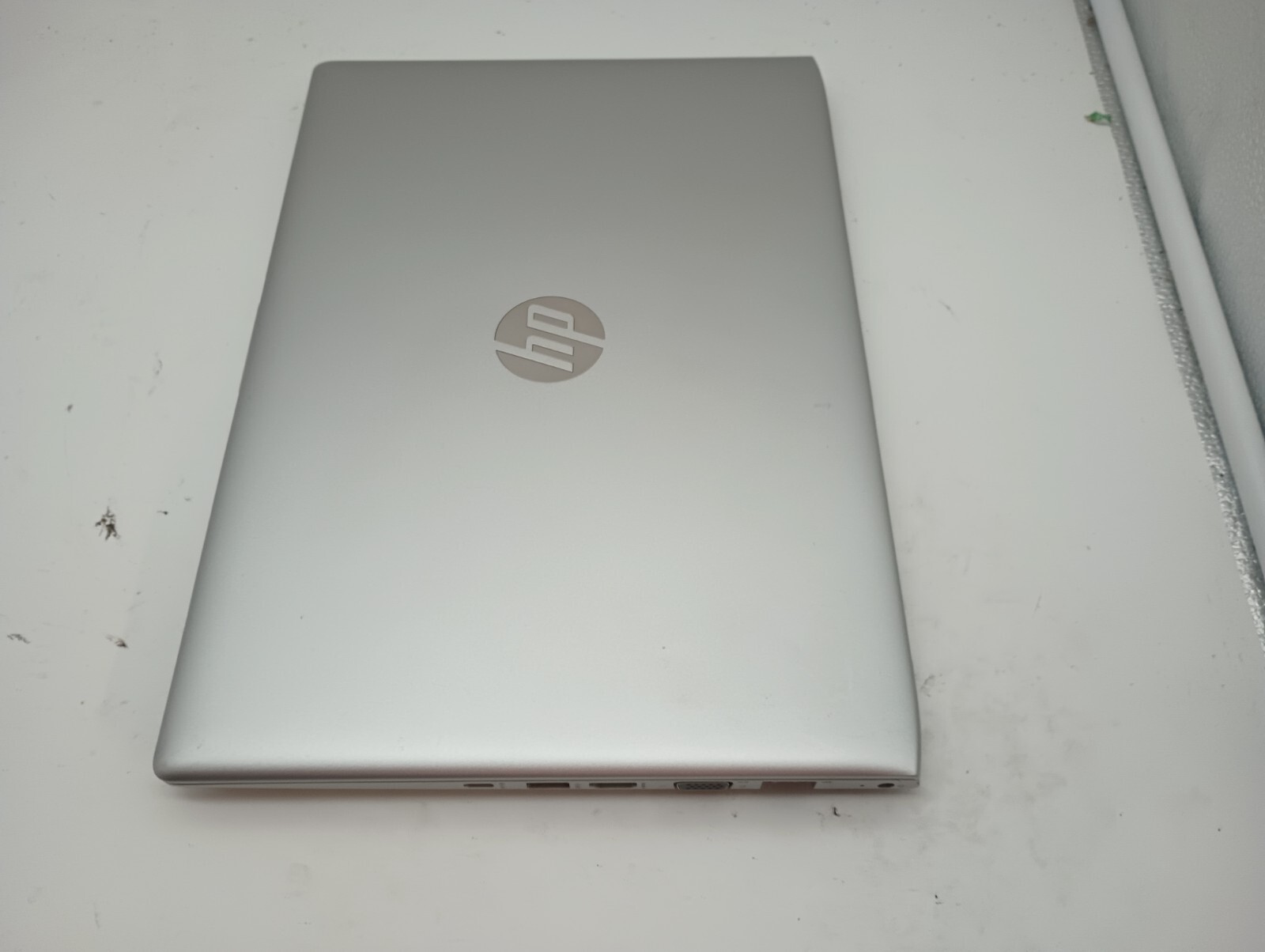 10152c ProBook440 G5 w/charger.i5-8350U.8GB.128GB M.2.14″FHD.Backlit.Nice