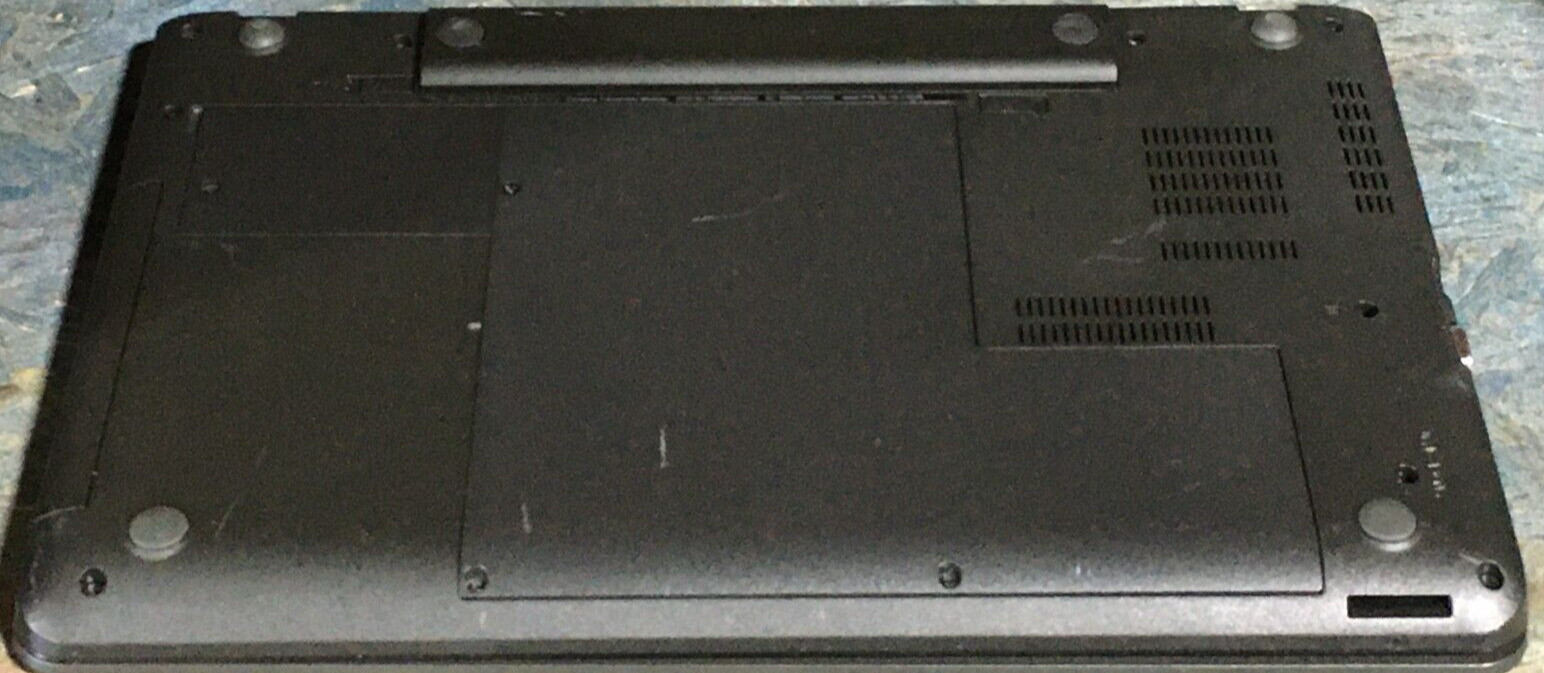 Lenovo E560 i5-6200U @ 2.3GHz 8GB RAM 500GB HDD
