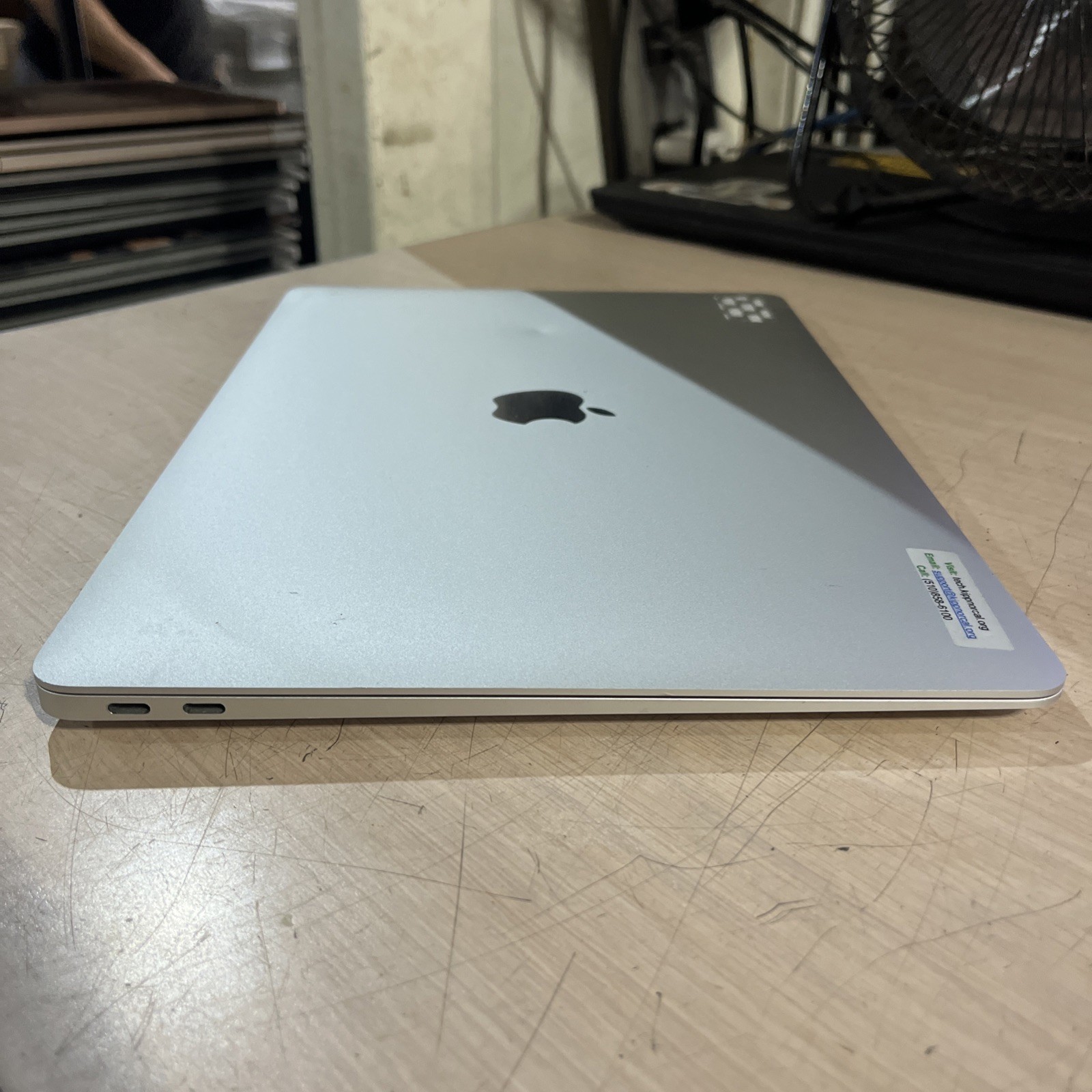 APPLE MACBOOK AIR “M1″ 8 CPU/7 GPU 13” 3.2GHZ 8GB RAM 128SSD