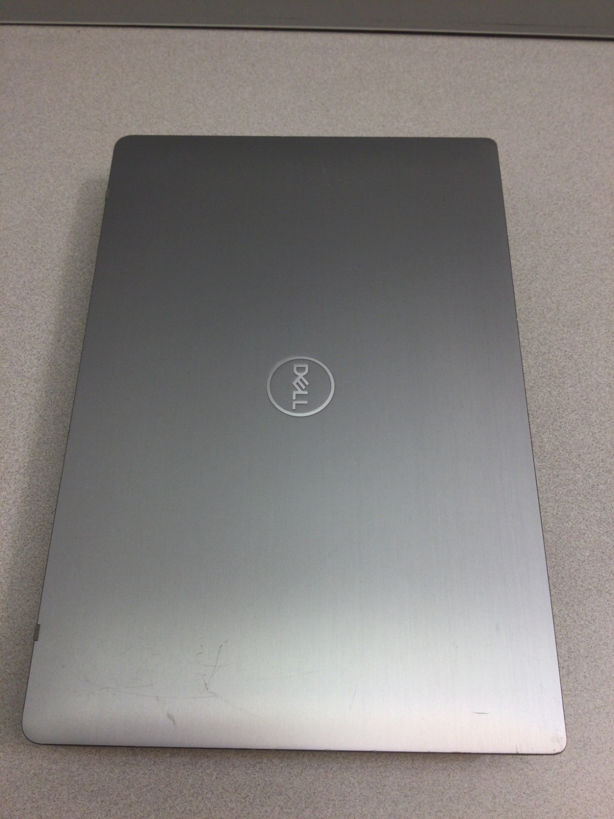 Dell Latitude 13 5300 13.3″(256GB SSD, Core i7-8665U, 1.90GHz, 16GB…