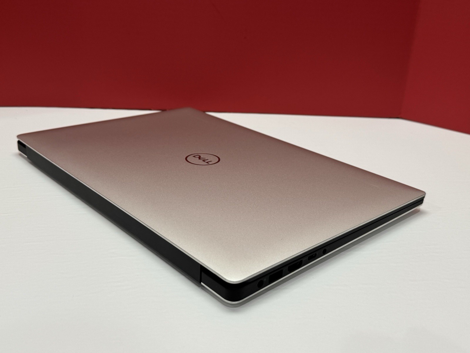 Dell Precision 5530 15.6″ FHD i7-8850H 2.6Ghz 16GB RAM 1TB GB SSD P1000 Silver