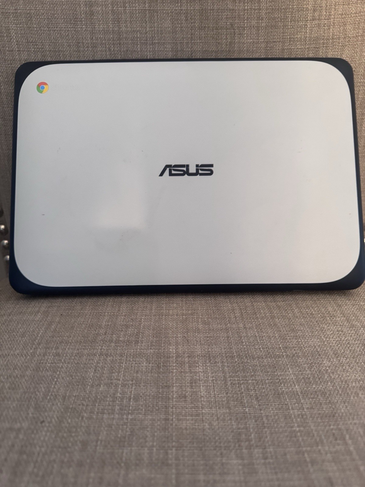ASUS Chromebook C202SA-YS04 11.6″, Intel Celeron, 32GB eMMc, 4GB RAM, White/Blue