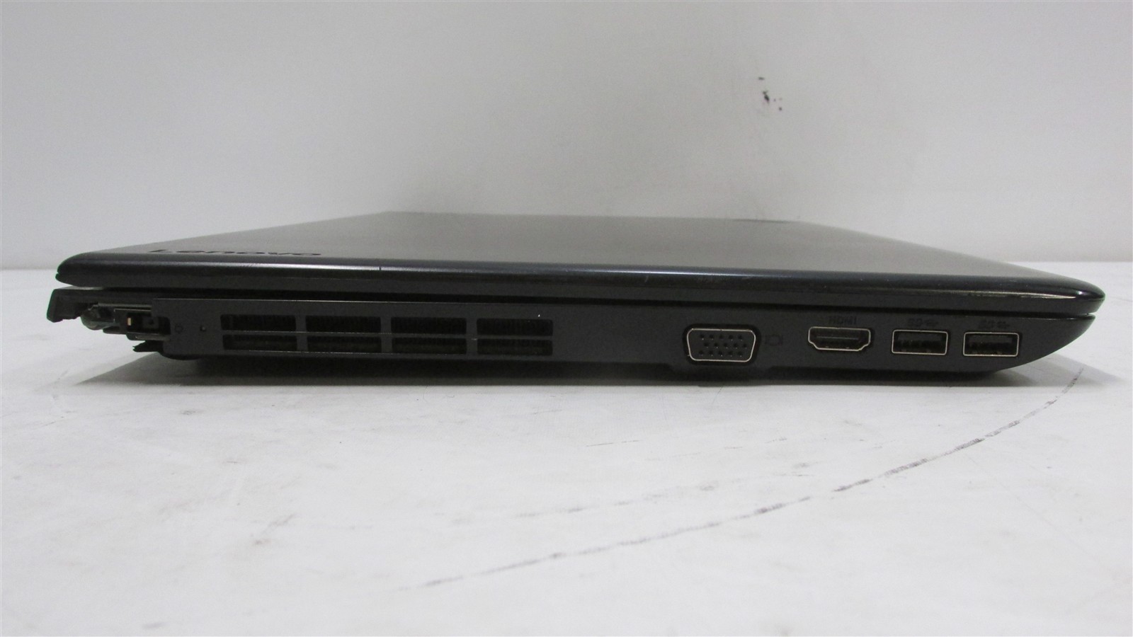 Lenovo Thinkpad E570 i7-7500U 2.7GHz 8GB RAM 128GB m.2 15.6″ Windows 10 Pro DMG