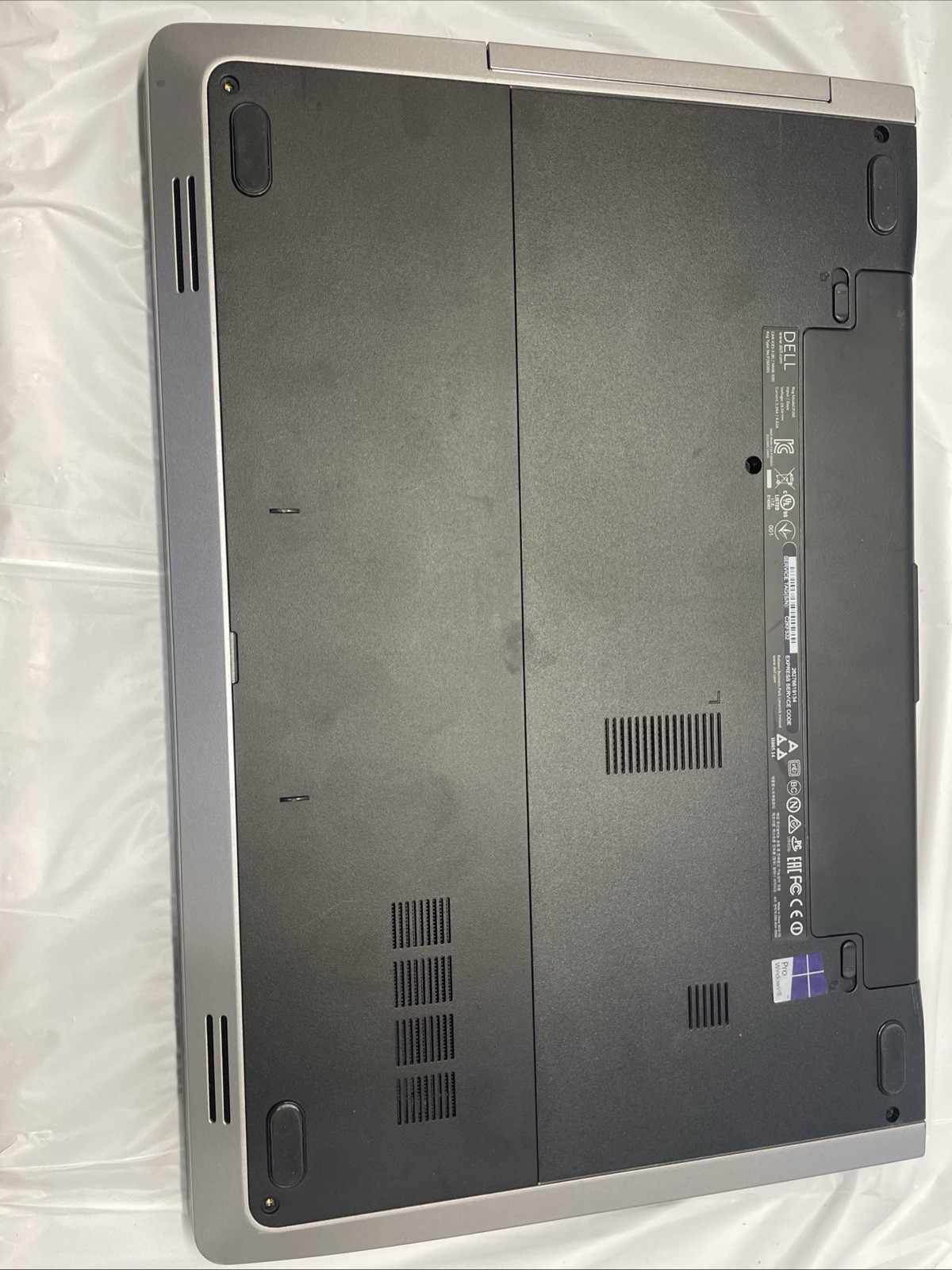Dell 17 inch BIG SCREEN i5 8GB Ram 250GB SSD Win 11 Laptop Notebook w/AC Adapter