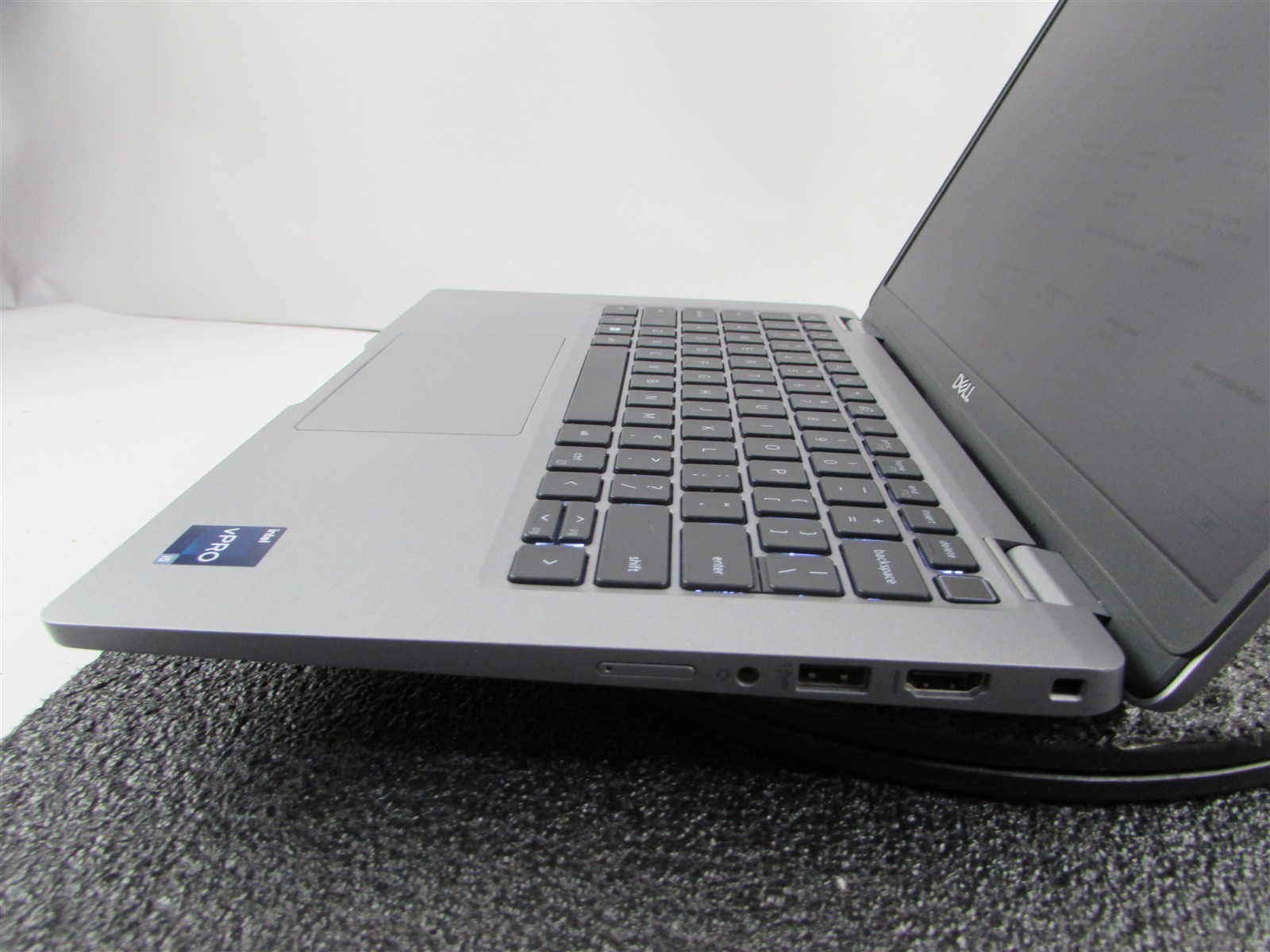 DELL LATITUDE 5330 FHD TOUCHSCREEN I5-1245U 10 CORE 512GB SSD 16GB RAM NO O.S