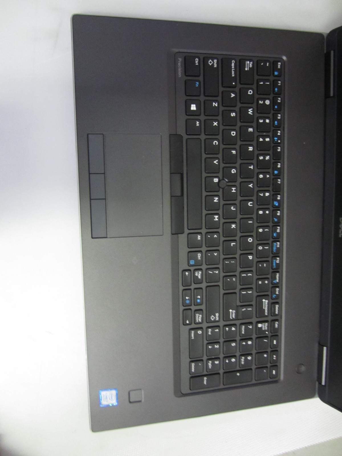 Dell Precision 7740 2.60GHz i7-9750H 32GB 512GB M2SSD WX 3200 Laptop w/ AC READ