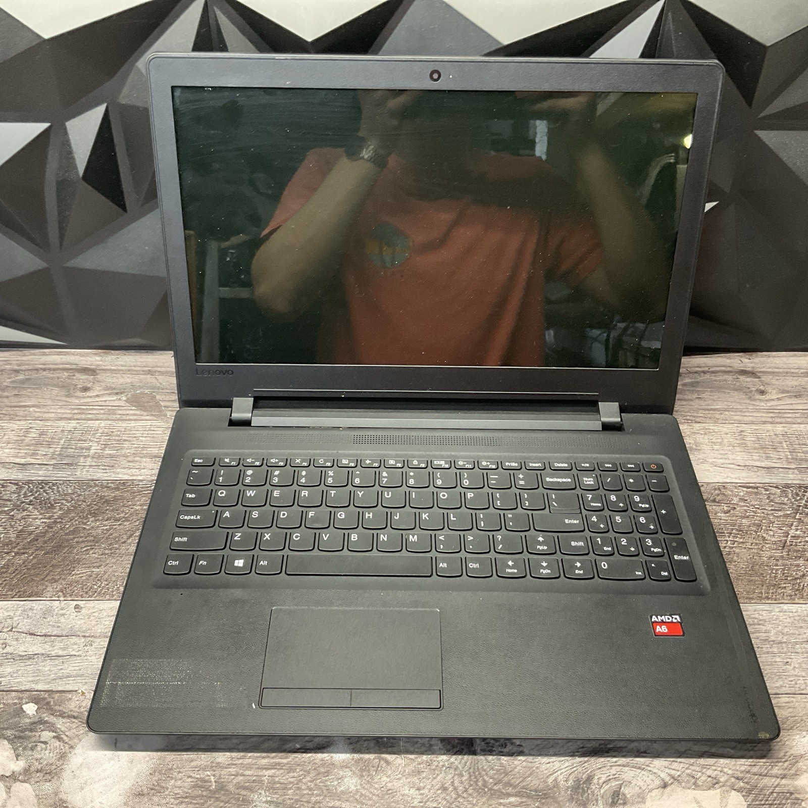 Lenovo IdeaPad 110-15 / AMD A6 / No Power / No RAM / No SSD / T5