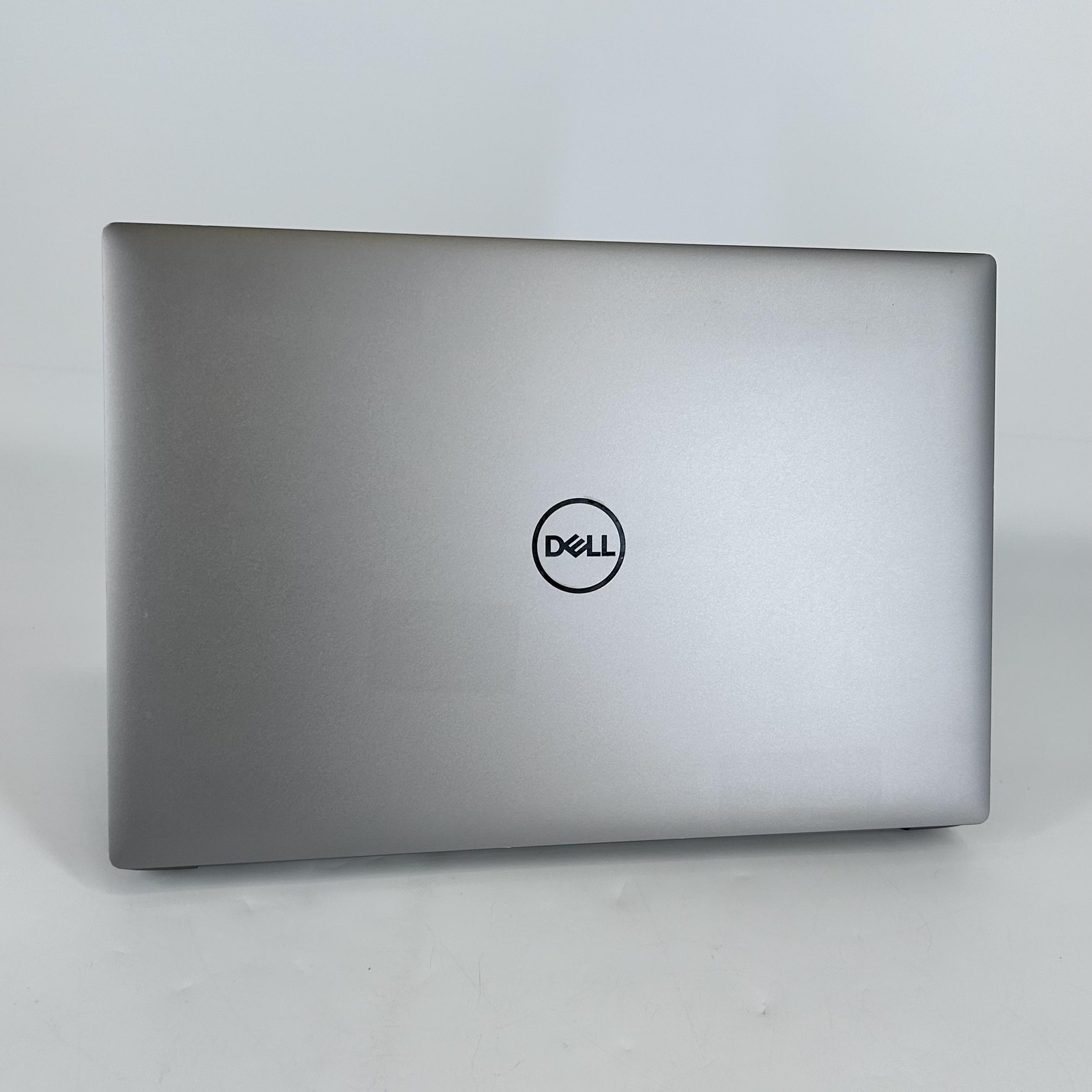 Dell Precision 5680 16 Gray FHD+ 2.6 GHz i9-13900H 64GB 1TB SSD RTX 4000 Ada