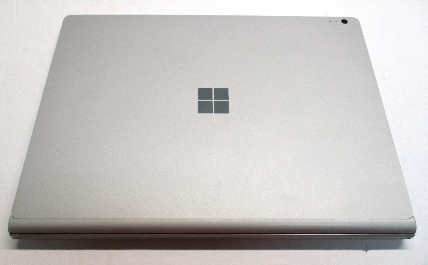 Microsoft Surface 2 1832/1834 13.5″ i5-7300U 2.6 GHz 8GB 256GB SSD Win 10 Pro