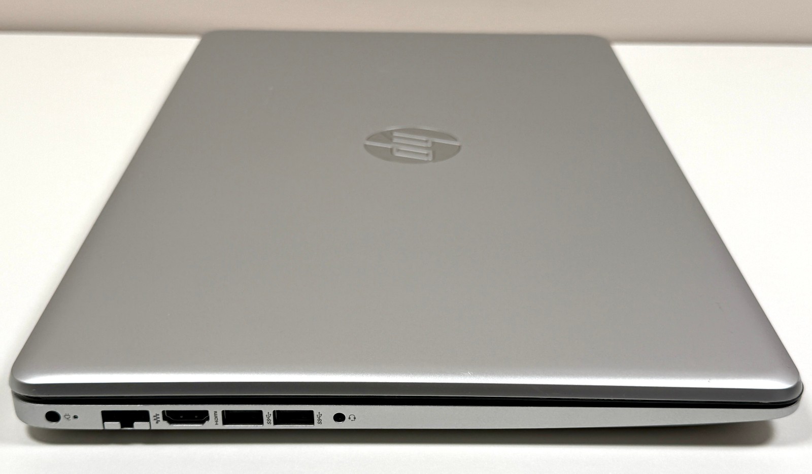 HP Laptop 17-by4013dx 17.3″ 3.0GHz Intel Core i3-1115G4 8GB RAM No SSD or OS