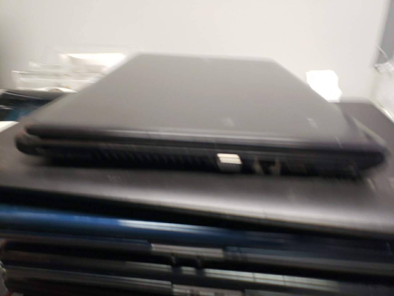 Acer Aspire E5-571P-55TL QUAD i5-4210U 1.7GHz 4GB WIN 10 NO POWER CORD FREE SHIP
