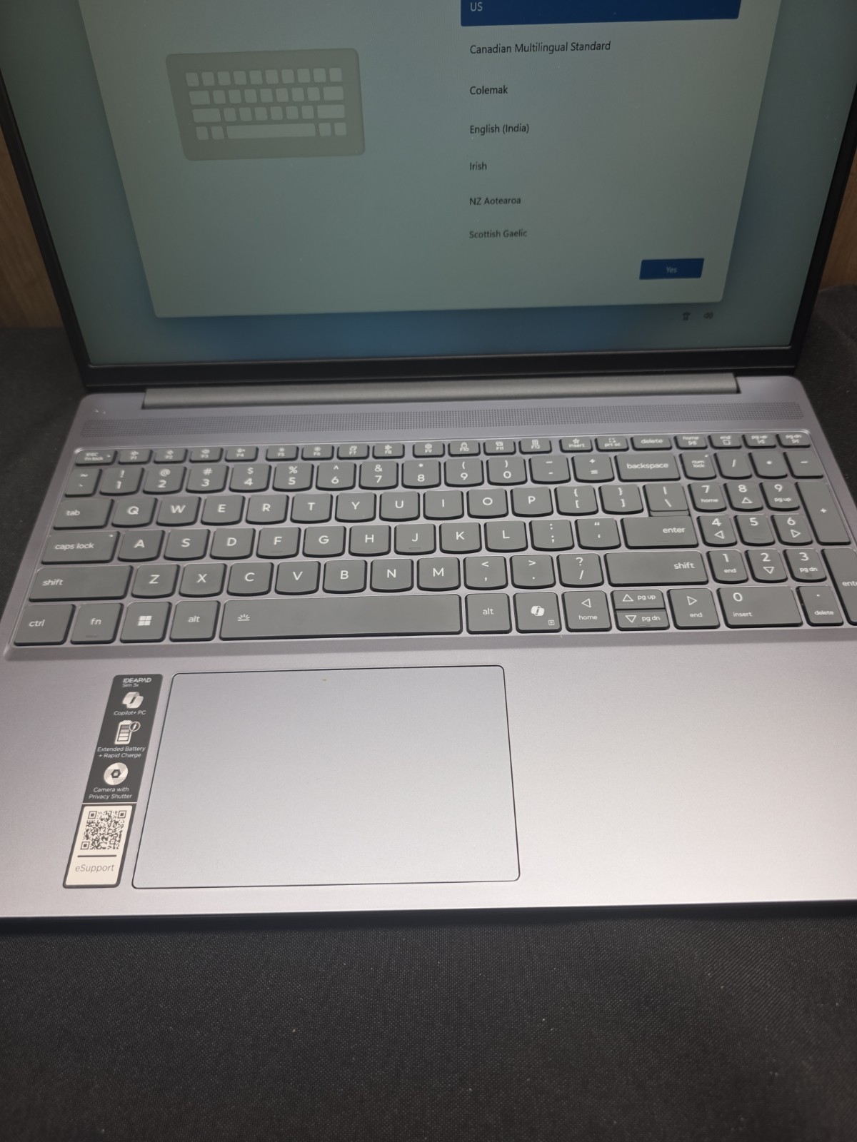 15.3″ Lenovo IdeaPad Slim 3 512GB SSD 16GB RAM Snapdragon X8
