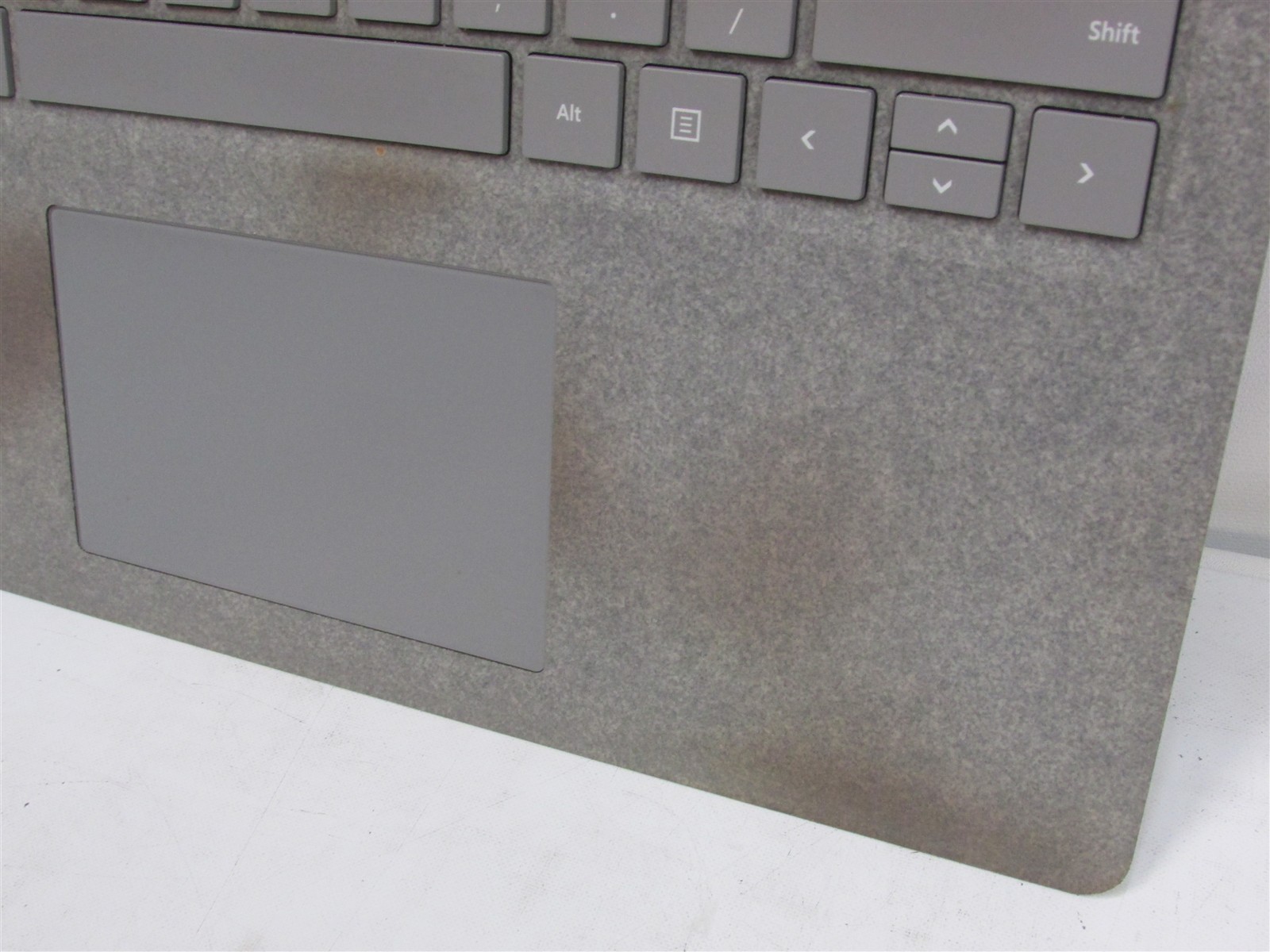 Microsoft Surface Laptop 2 1769 i5-8350U 2.4GHz 8GB RAM 128GB 13.5″ Win 11 Pro