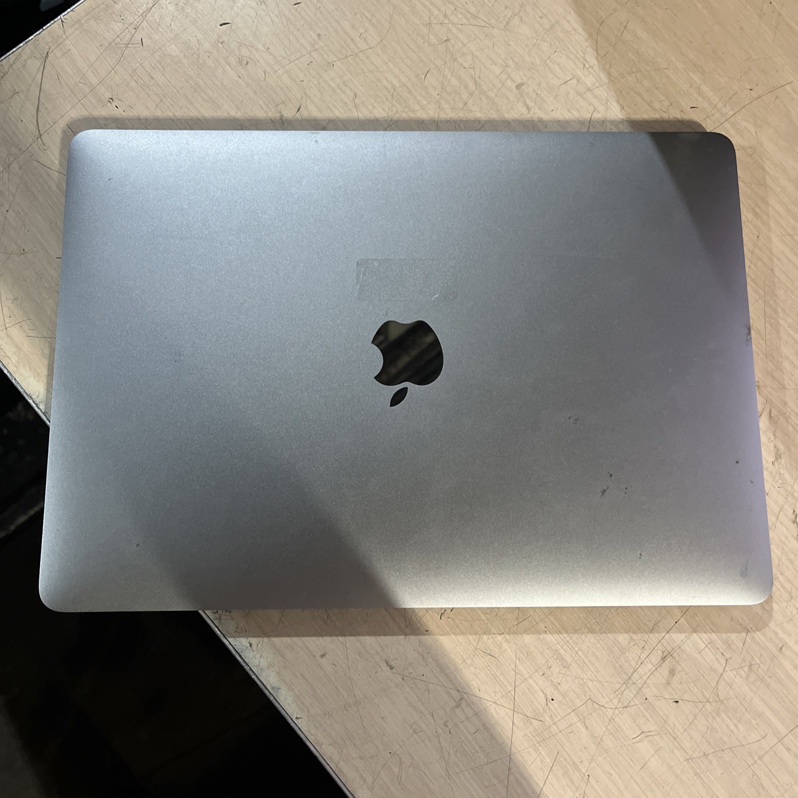 APPLE MACBOOK PRO 13″ MID-2017 CORE I5-7360U 2.3GHZ 8GB RAM NO HD