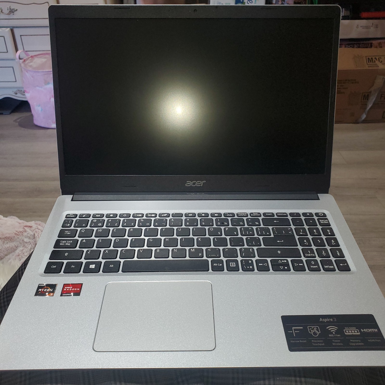 Acer Aspire 3 A315-23 Series 15.6″ (N18Q13) Laptop *FOR PARTS* (Near Mint)