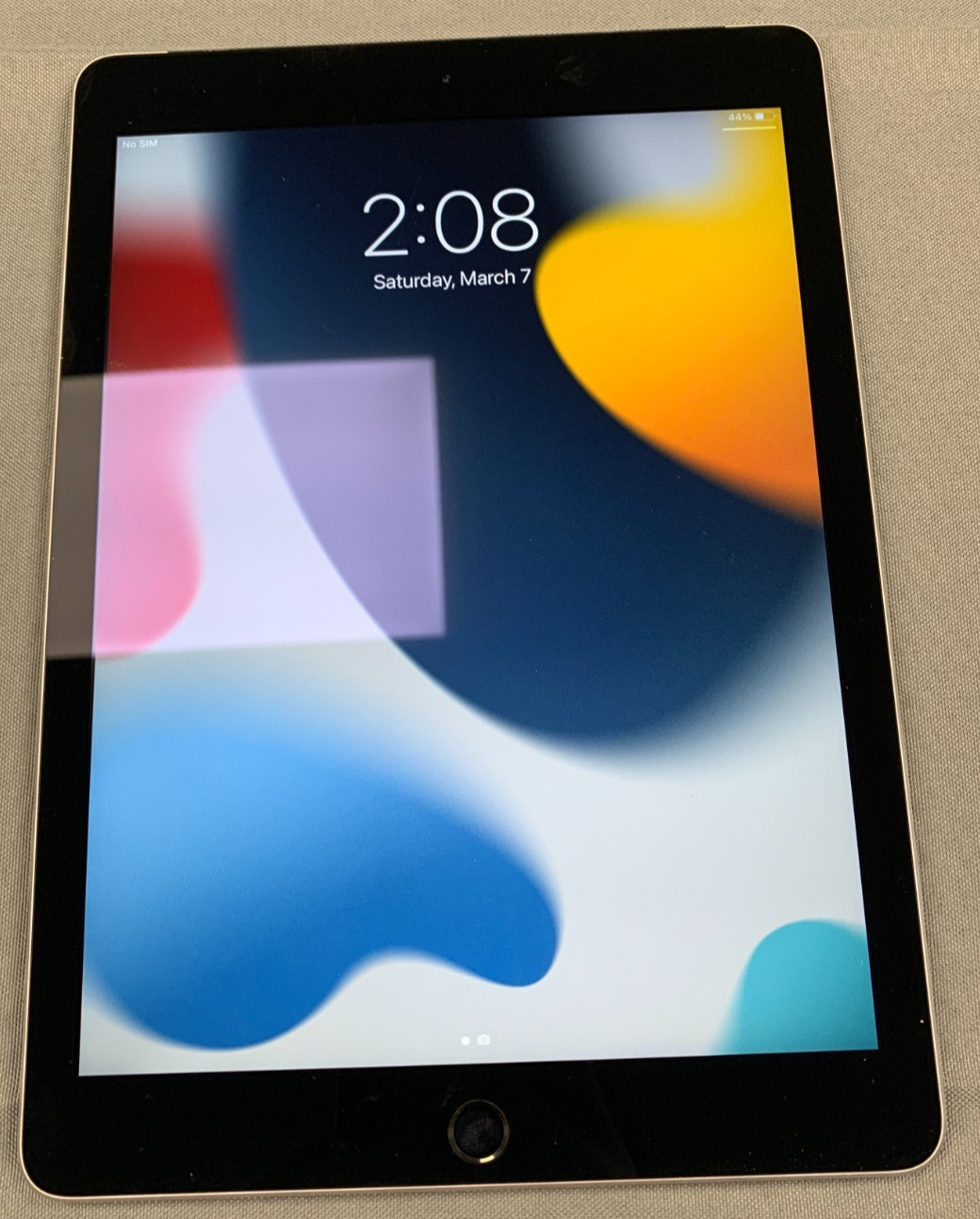 Apple iPad Air 2 A1567 Space Gray 64GB Wi-Fi + 4G Cellular #371255