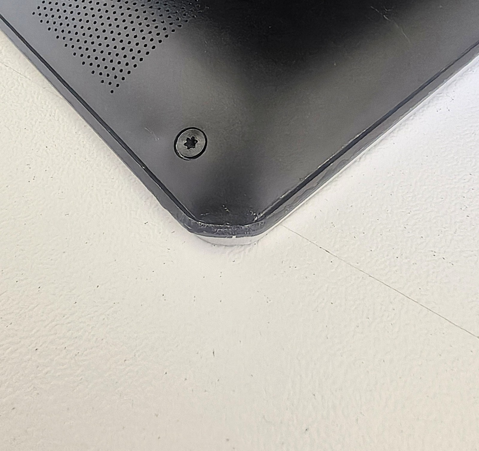 Yoga 910 x360 i7 7th 512G Win11 battery loads 10-15 hours