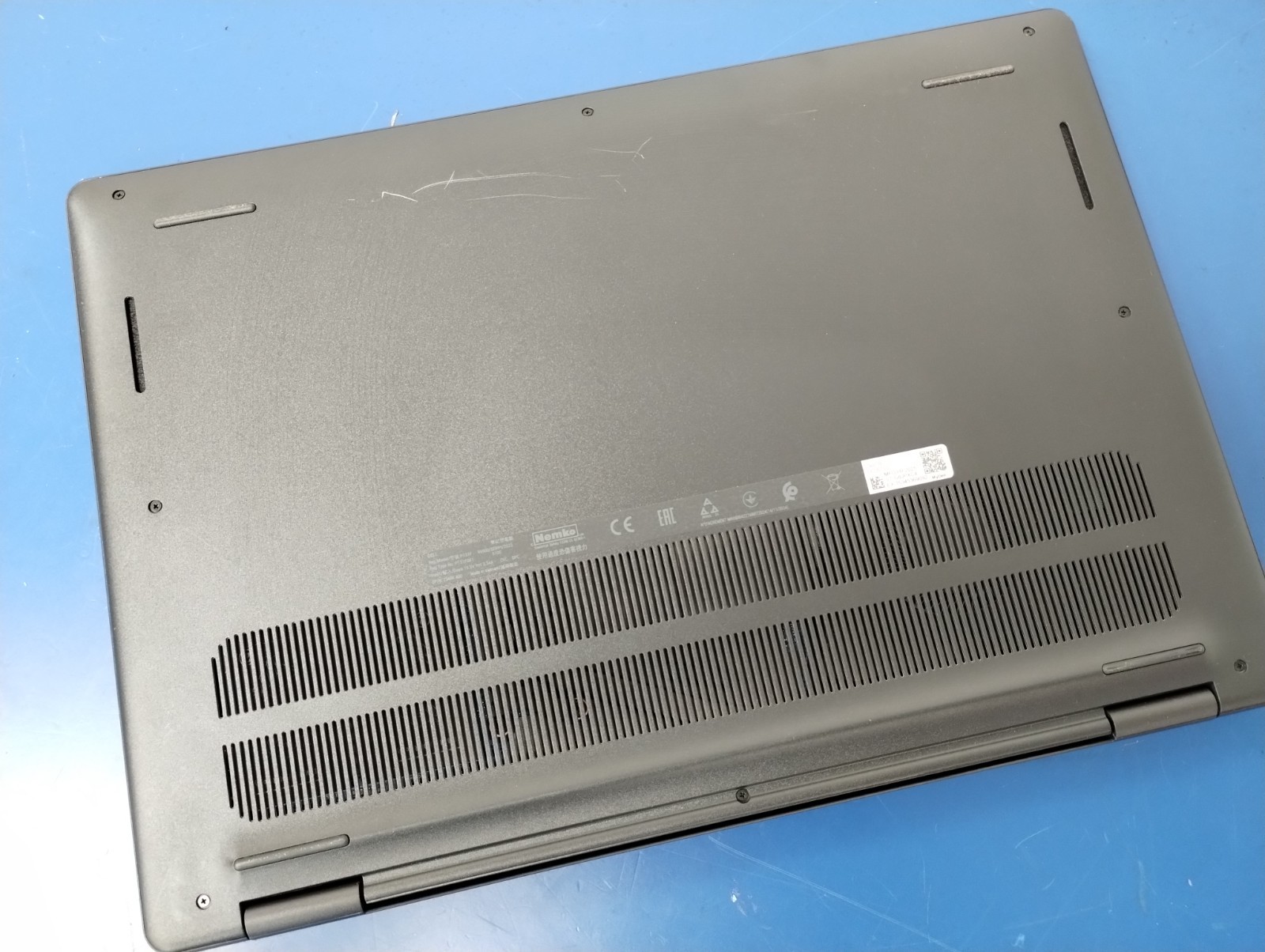 DELL 16 DC16250 MRYT3 Intel Core 7-150U, 1.80 GHz, 16 GB RAM, 1 TB NVMe SSD