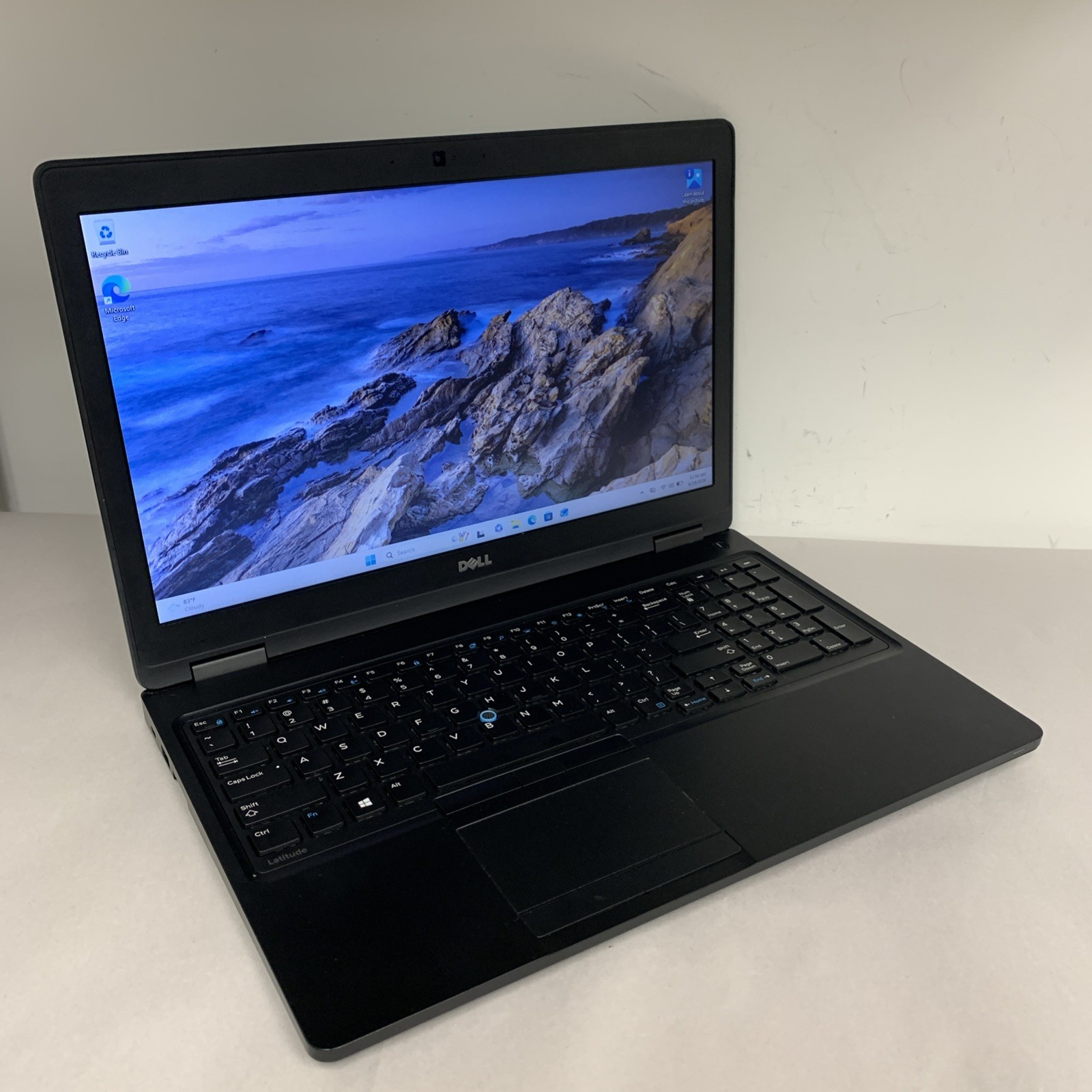 Dell Latitude 5590 Intel i7-8650U 16GB RAM 256GB SSD Win11 Pro