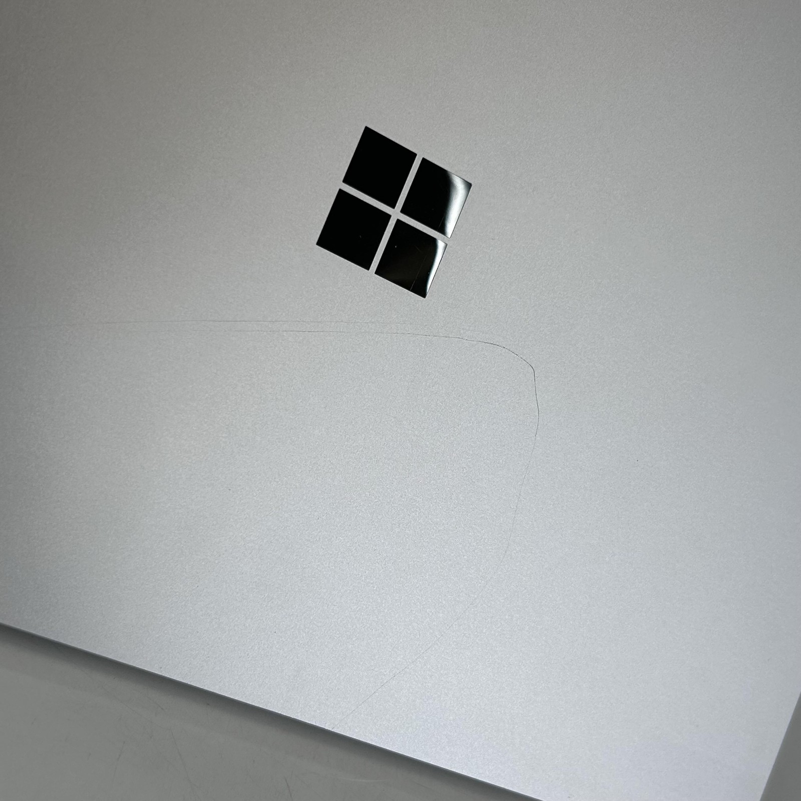 Microsoft Surface Laptop 3 13.5 2K TOUCH i7-1065G7 1.30GHz 16GB 512GB SSD Good
