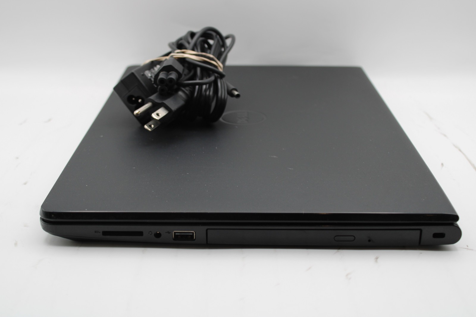 Dell Inspiron 15 3567 i3-6006U @ 2.00 GHz 8GB RAM No SSD No OS