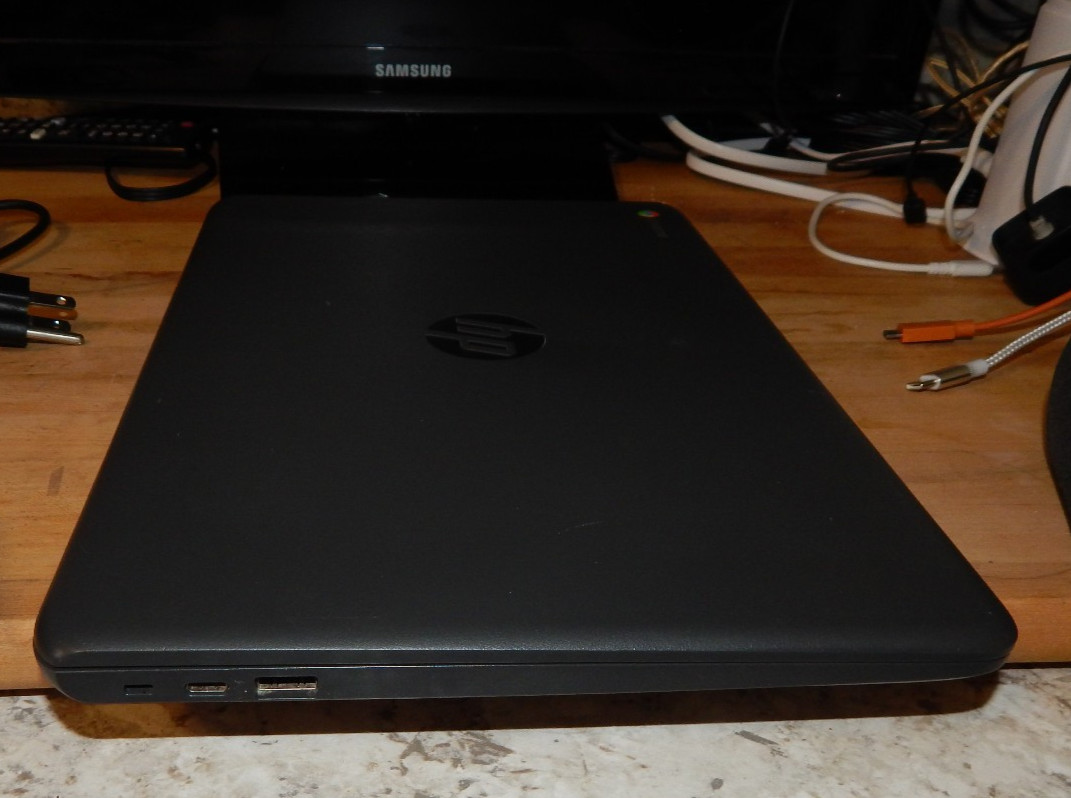 HP Chromebook 14″ AMD A4-9120 1.60GHz 4GB 2 GB Hard Drive